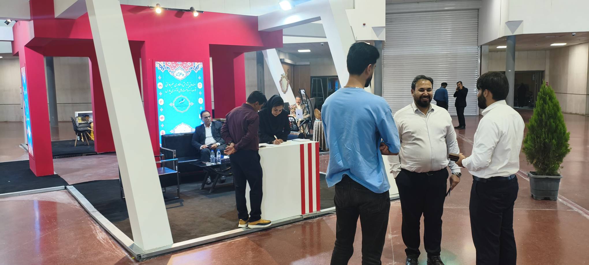 حضور صندوق پارس در نمایشگاه؛ تصویر ۱۲
